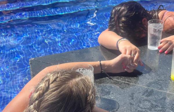 Kaylie Pitzer and Zara Hull were vacatio<em></em>ning in Cancun with their friends when they ordered some water at the resort's pool bar on Aug. 2nd when they suddenly slumped over.